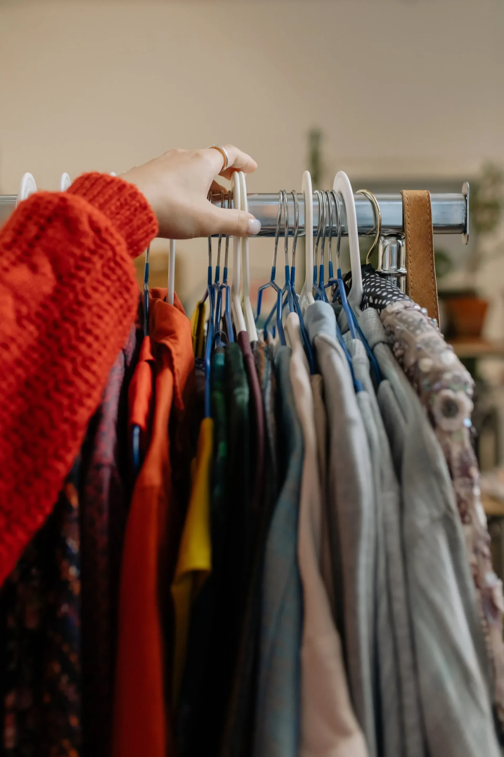 Why Men’s and Women’s Thrift Clothing Continues to Grow in Norfolk, VA?